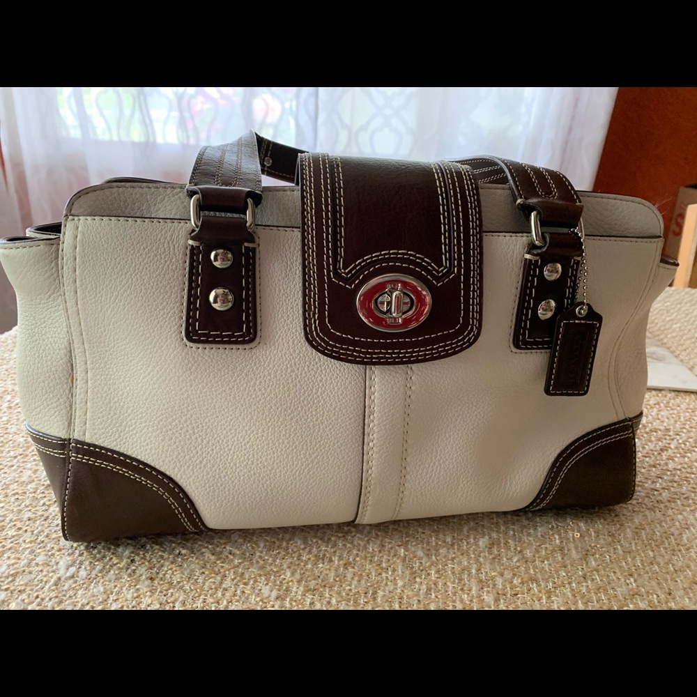 Vintage Coach Satchel Like New Condition